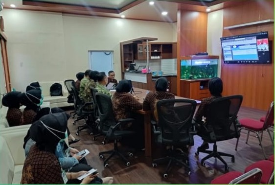Kegiatan  Bimbingan Akreditasi Secara Daring dengan Pembimbing Lafki