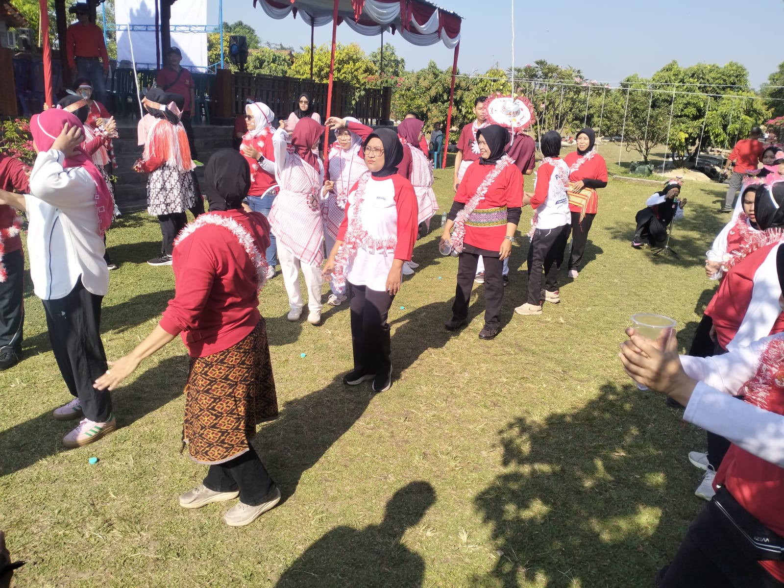 Kegiatan 17 Agustus dan dalam Rangka Memperingati HUT ke 76 Rumkit TK III 04.06.04 Slamet Riyadi Surakarta