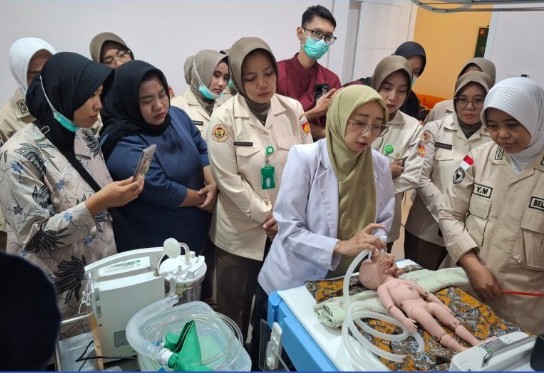 Pelatihan Penanganan Kegawatan Maternal dan Neonatal